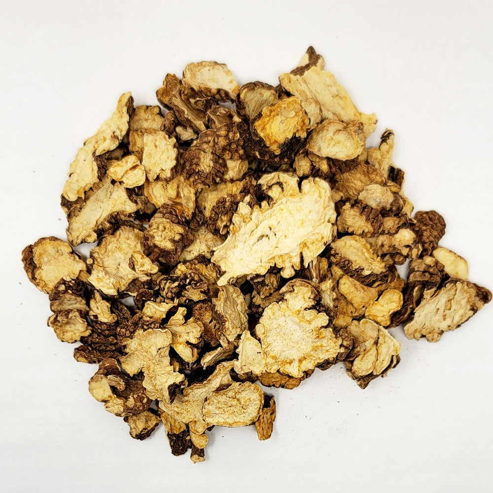 Dried Korean cnidium root slices