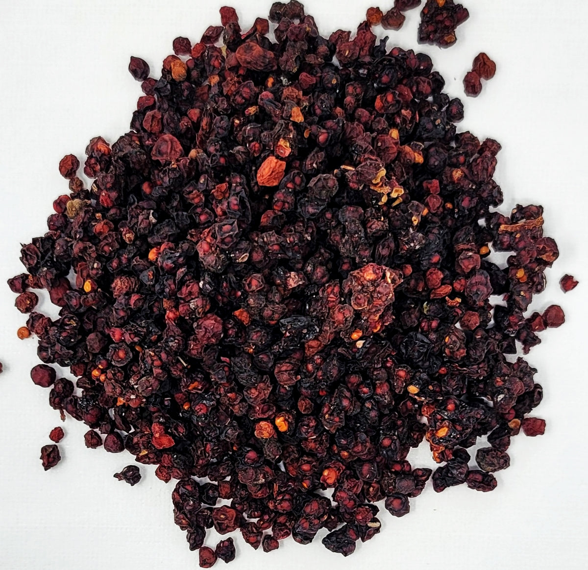 Korean Omija Berry 140g package