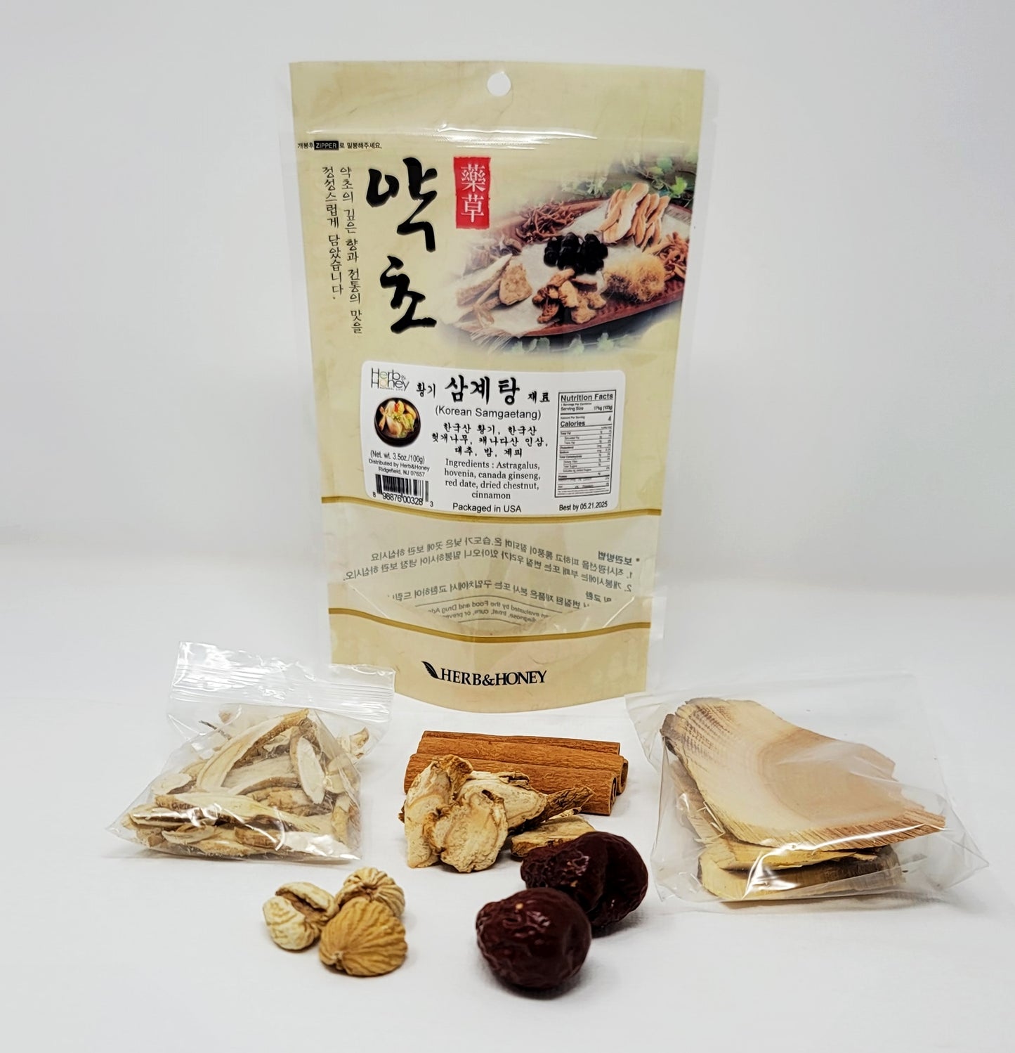 Korean Samgaetang (Ginseng Chicken Soup)3.5oz/100g삼계탕 재료 蔘鷄湯