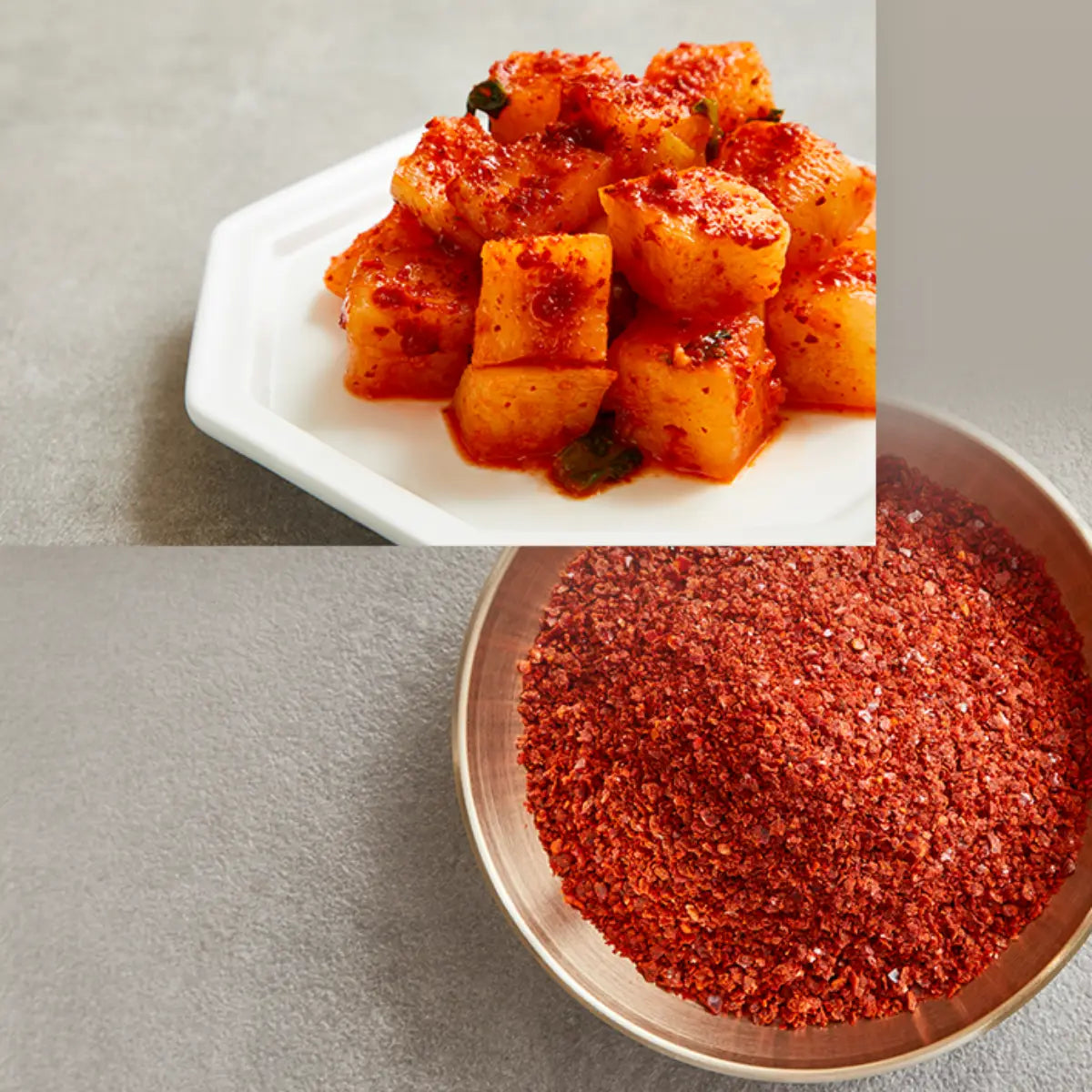 Topmaul gochugaru with fresh red chili peppers, made in Korea