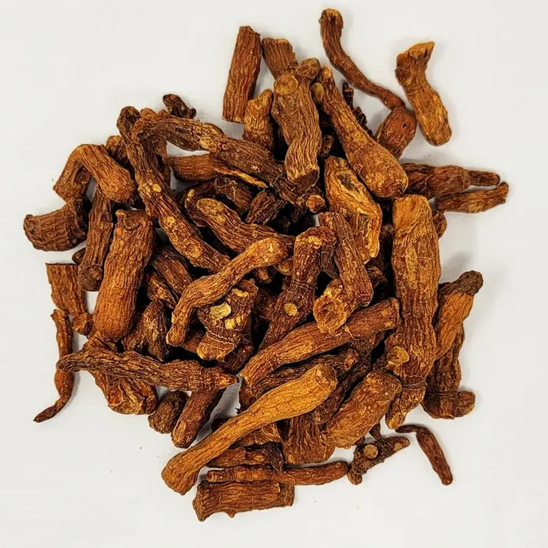 High-quality roasted Solomon's Seal Root slices from Korea, showcasing the natural nutty texture of the premium dried herb.